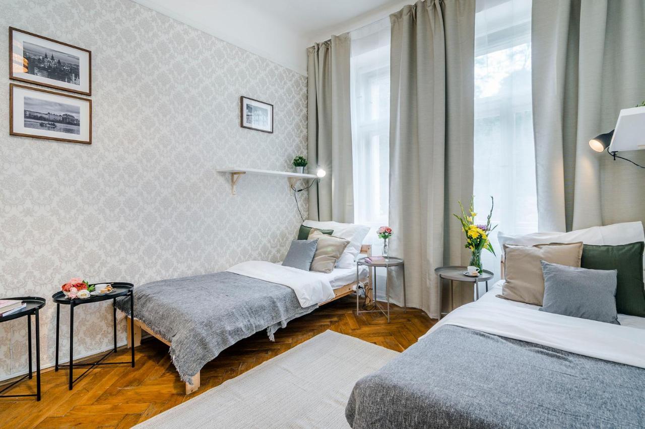 Spacious Apt In Center By Michal&friends Apartment Prag